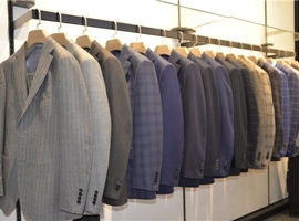 喬治·阿瑪尼男裝 優(yōu)雅與經(jīng)典的零售魅力